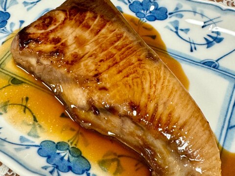 照りッと‼️わが家の定番おかず‼️ぶりの☆照り焼き